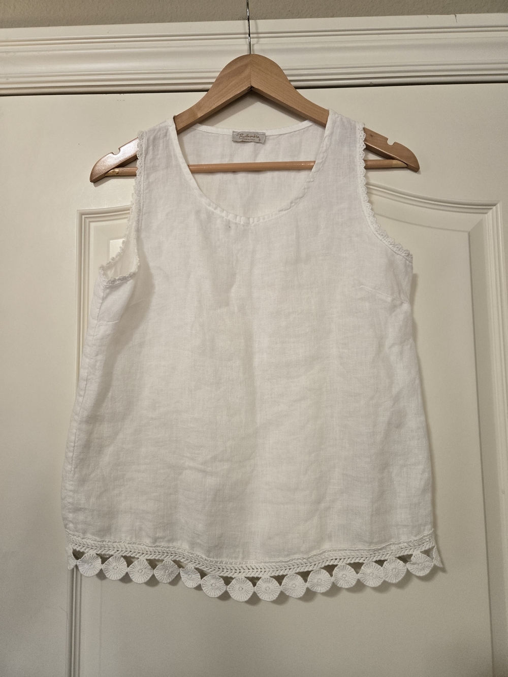 Classic White Linen Made In Italy Crochet-Trim Camisole